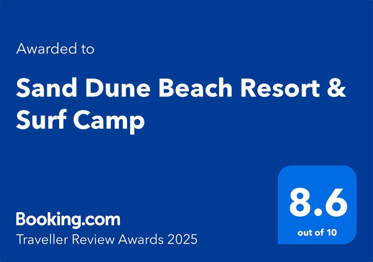 Sand Dune Beach Resort & Surf Camp Аругам-Бей Екстер'єр фото